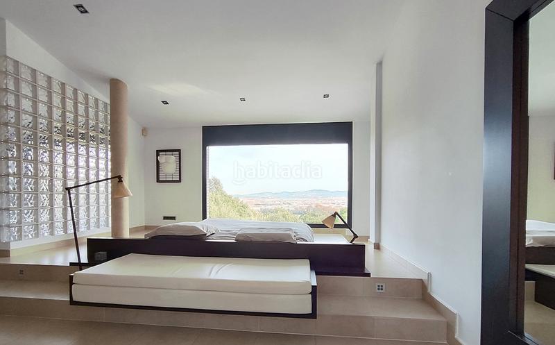 Foto 46a25255-dd61-4332-be01-e631816cc687. Xalet amb calefacció aparcament piscina a Bescanó