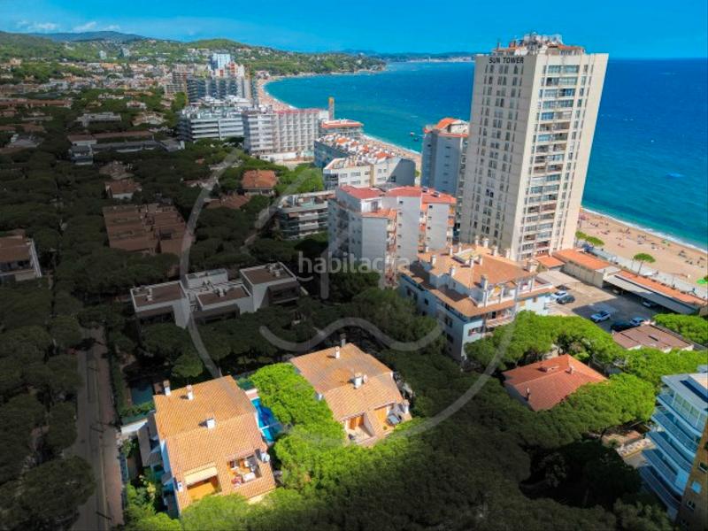 Foto f9fea6c6-caf0-4ee4-9cdc-dcc20c8d7b15. Rez-de-chaussée avec parking piscine dans Centre-Platja Platja d´Aro