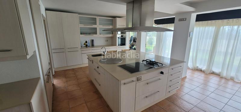 Foto e6aa2da6-3e89-4b19-8d15-a4085f077536. Xalet amb aparcament piscina a La Fosca - Cala Margarida Palamós