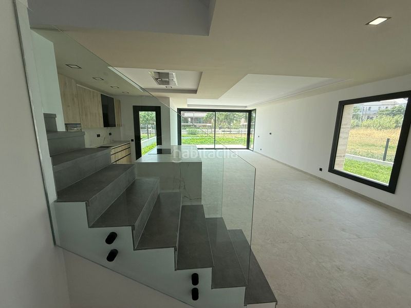 Foto dbfe4f16-2986-42ff-9671-f98ff7571749. Casa aparellada amb calefacció aparcament piscina a Sant Feliu de Guíxols