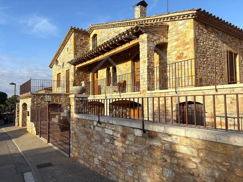 Foto 37fba4a9-0b86-448e-94e4-628899be54c8. Casa amb xemeneia calefacció aparcament a Sa Riera-Sa Fontansa Begur