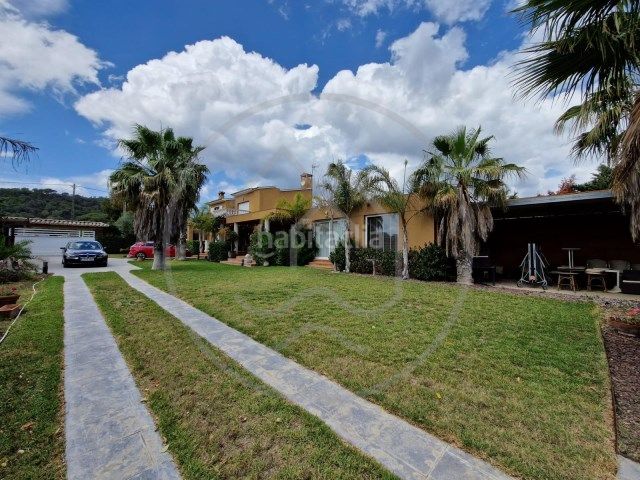 Foto 09328e7f-4fe7-4202-a8fb-1ec6b14aa566. Xalet amb xemeneia calefacció aparcament piscina a Palamós