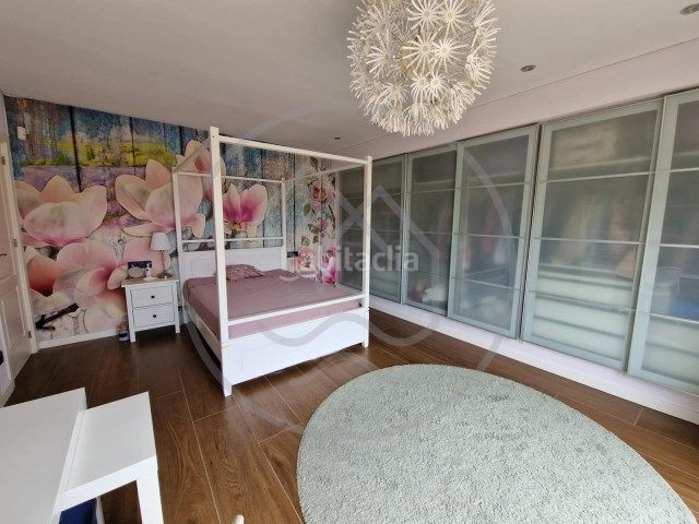 Foto 5a3b32a4-0a69-45a8-9cce-73fc9c2663bd. Xalet amb xemeneia calefacció aparcament piscina a Palamós