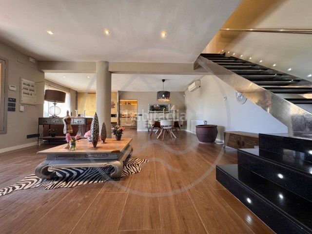 Foto 8e5ed1c1-e346-4909-9fe9-d2aad91d606e. Xalet amb xemeneia calefacció aparcament piscina a Palamós