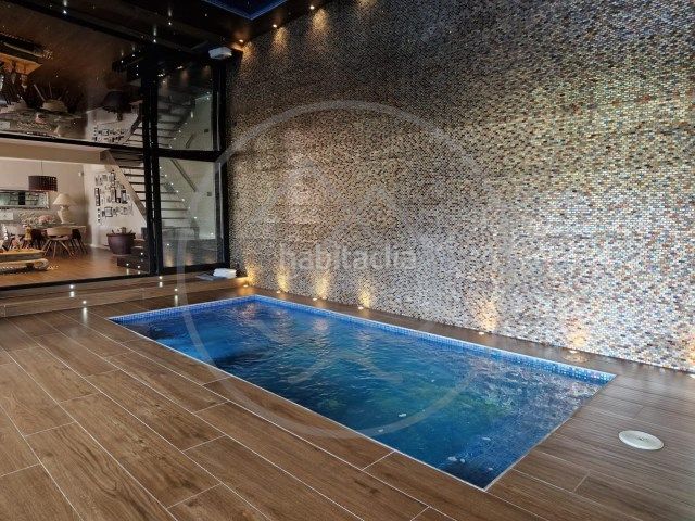 Foto b5d8be49-f4b2-4f78-b44a-f7026a0cb7b8. Xalet amb xemeneia calefacció aparcament piscina a Palamós