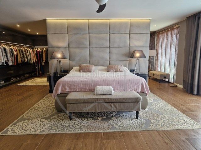 Foto ed624876-74da-48e5-9b46-91ca568f2f94. Xalet amb xemeneia calefacció aparcament piscina a Palamós