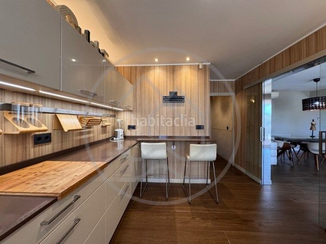 Foto fedd8fee-cb11-407b-8551-8b8fd2f2364c. Xalet amb xemeneia calefacció aparcament piscina a Palamós