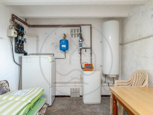 Foto bbf2a1ae-153b-42d3-a764-b09f74dda666. Xalet amb calefacció piscina a Tamariu