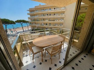 Pis a Passeig Marítim 142