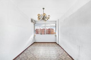 Pis a Sant Ildefons. Piso en venta en cornellà de llobregat