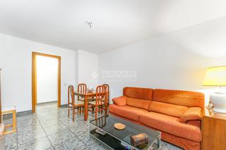 Appartement à La Gavarra. Piso en venta en cornellà de llobregat