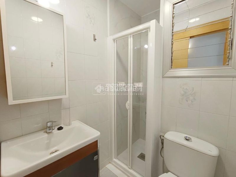 Foto a3441083-1999-4665-8f50-fae8f7216de7. Etagenwohnung mit heizung in La Gavarra Cornellà de Llobregat