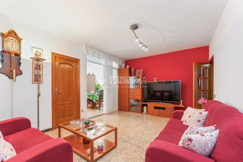 Foto 24980f19-67db-4654-9dd9-19099e6cd860. Etagenwohnung in La Gavarra Cornellà de Llobregat