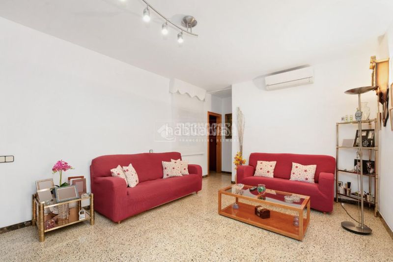 Foto 75e7c826-325d-453d-9dd5-d32d915f34b3. Etagenwohnung in La Gavarra Cornellà de Llobregat