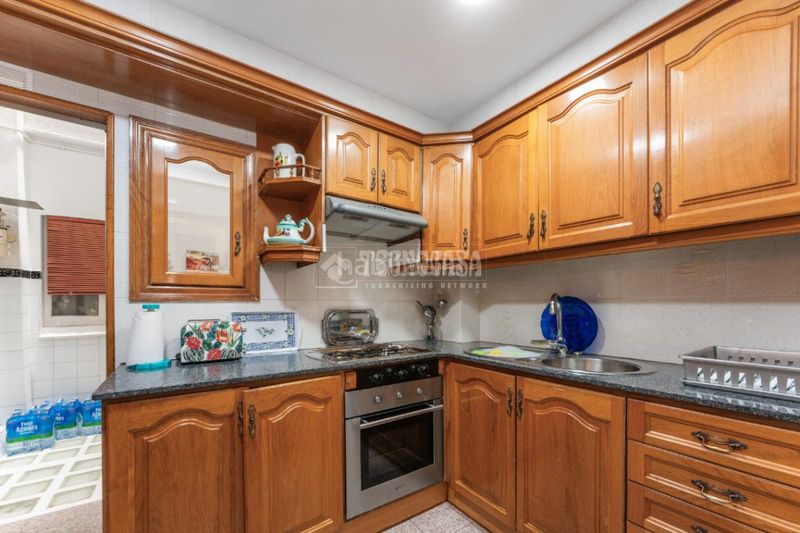 Foto ce0b72b5-afa5-440a-be28-d7a95d82b57a. Etagenwohnung in La Gavarra Cornellà de Llobregat