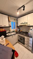 Flat in Riera. Piso en venta en cornellà de llobregat