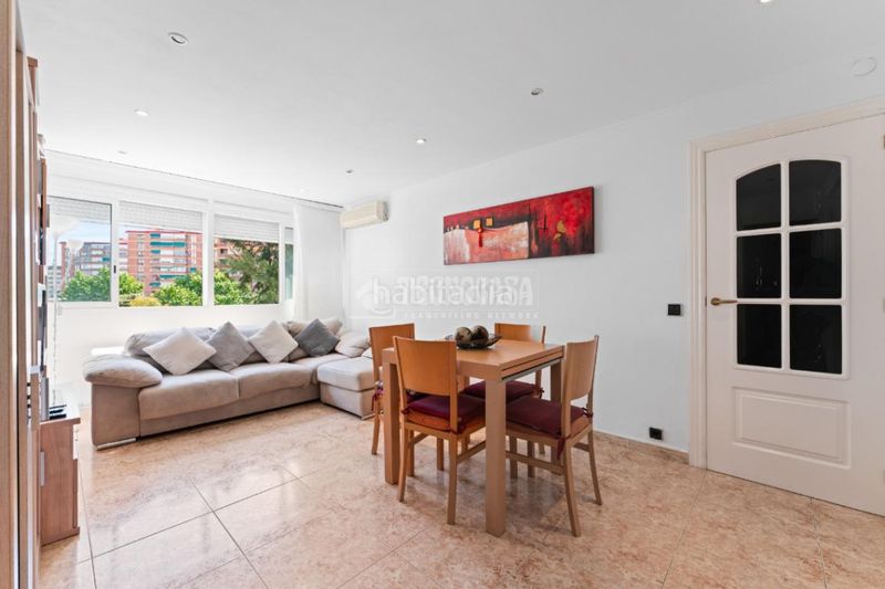 Foto ab3a8068-e98e-4062-ad21-87497a398c85. Appartamento in Sant Ildefons Cornellà de Llobregat