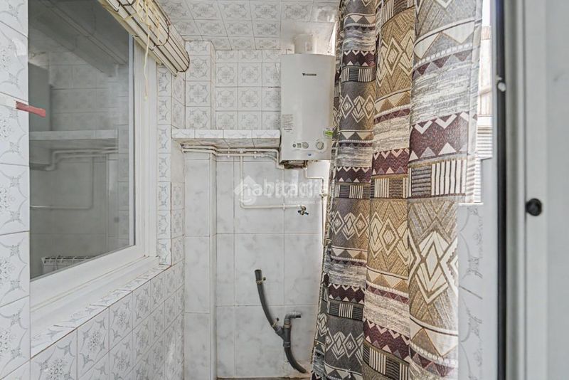 Foto 0748e4fb-8f8b-4abe-94b9-048f9296ad69. Piso  en venta en La Gavarra Cornellà de Llobregat