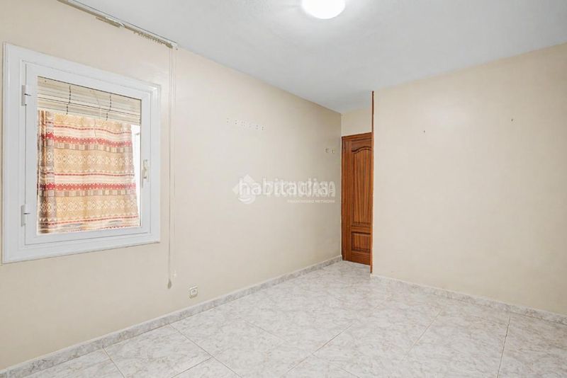 Foto 6f0b4468-0673-40a0-8071-0aa033b38dac. Piso  en venta en La Gavarra Cornellà de Llobregat