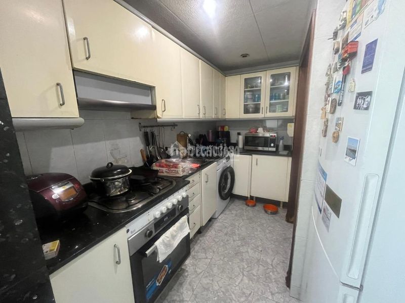 Foto fa27c773-8062-48a0-9ae3-abf5926a2f82. Flat in Sant Ildefons Cornellà de Llobregat
