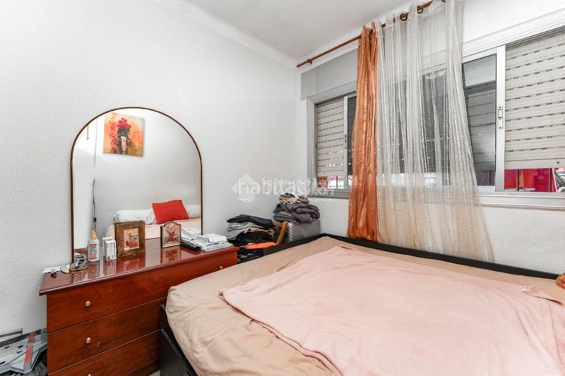 Foto 5cfc7298-472c-4c83-9d2f-6988a4f18639. Flat in La Gavarra Cornellà de Llobregat
