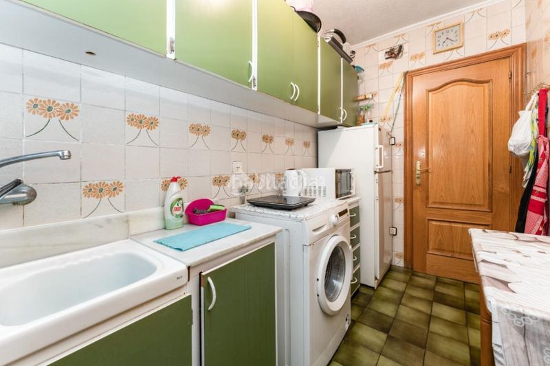 Foto a534bdfc-d2cc-49b7-9836-0524b67abf6f. Flat in La Gavarra Cornellà de Llobregat