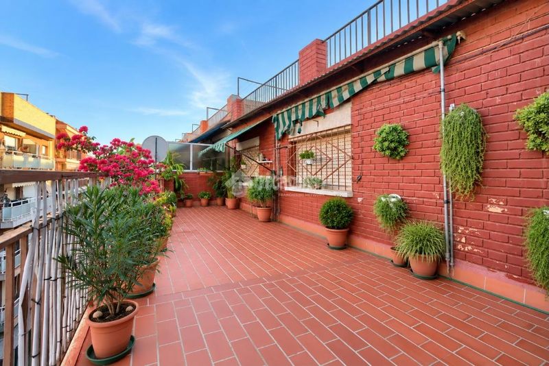 Foto e7fa75b4-e573-42f1-ba30-7ede8dfda0ea. Flat in La Gavarra Cornellà de Llobregat