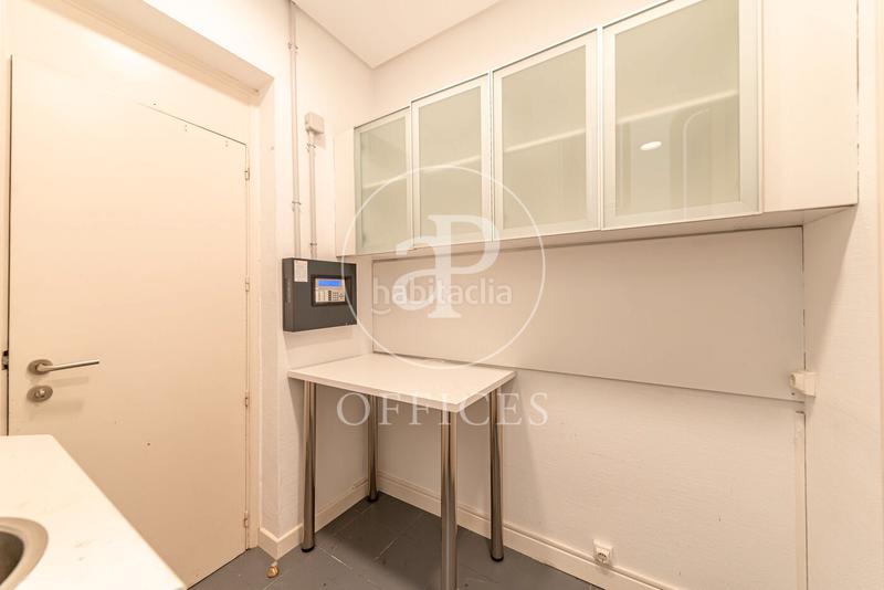 Foto 8d1348b6-f941-41b9-9aa7-b8ee78e38a30. Affitto ufficio con riscaldamento in Almagro Madrid