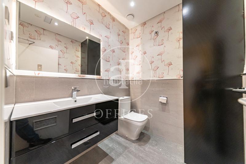 Foto 0db7259f-d7a7-43d6-9d2a-d93108f9810d. Location bureau avec chauffage dans Almagro Madrid