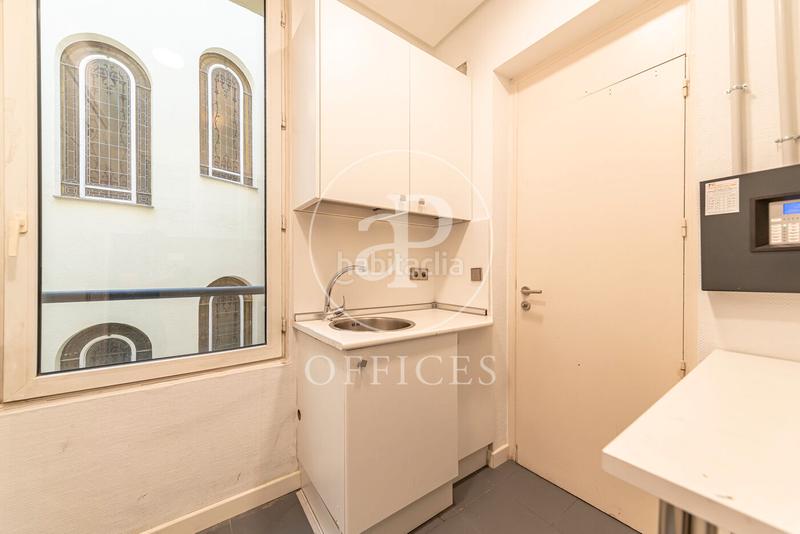 Foto 4a4a2e8b-88d6-47d8-9cd0-8f138c44de88. Location bureau avec chauffage dans Almagro Madrid