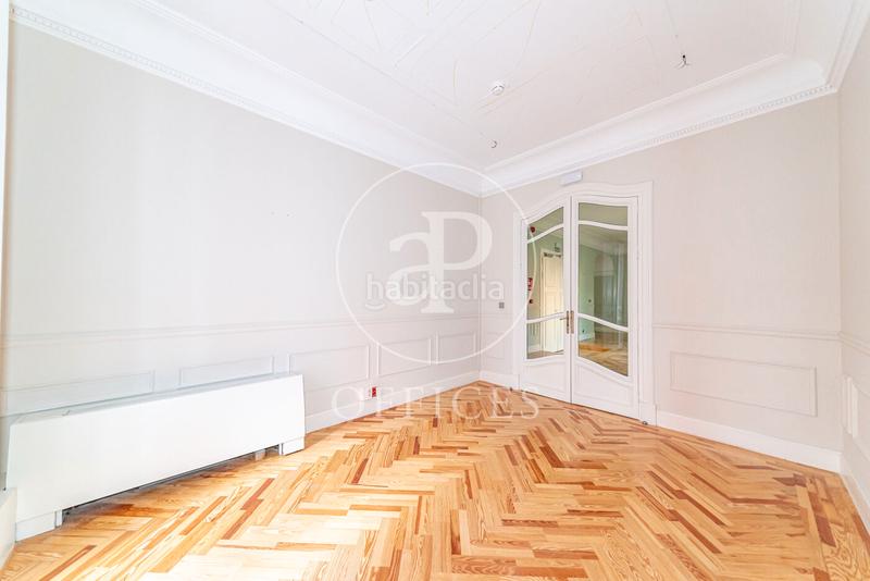 Foto 8751f15c-90c7-4ce5-9d43-d0a09bd22dcd. Location bureau avec chauffage dans Almagro Madrid