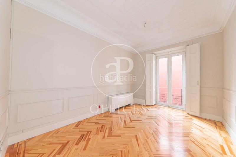 Foto 890131df-9467-4b9c-be47-edd6d8b5d5a4. Location bureau avec chauffage dans Almagro Madrid
