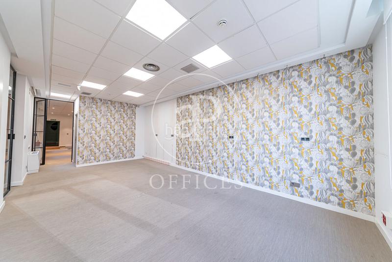 Foto 1586117f-7724-4597-93b7-409d0f3980ce. Miete büro mit heizung in Almagro Madrid
