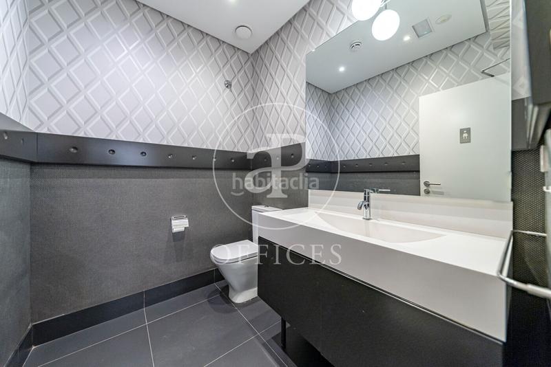 Foto b3bde6fe-4fde-425b-b11d-39d3d6772196. Miete büro mit heizung in Almagro Madrid