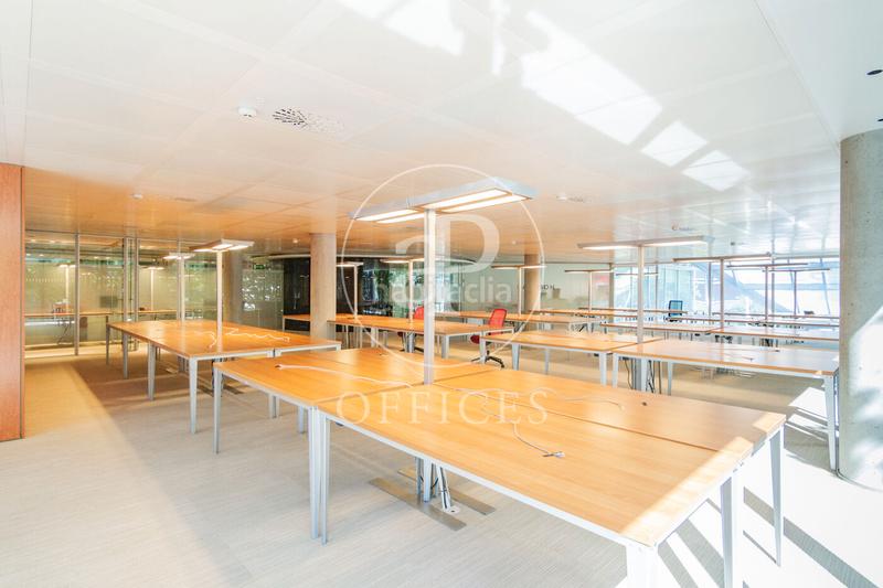 Foto 4a47a9fe-b452-435a-abf2-df6810e30e4e. Location bureau avec chauffage dans Delicias Madrid