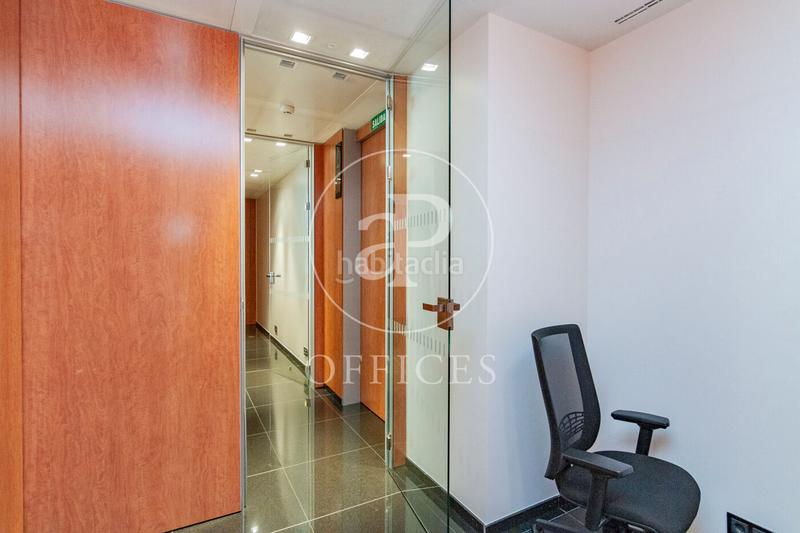 Foto 6c9c3b59-e0c4-42ae-a1a3-237c7ddf14dd. Rent office space with heating in Delicias Madrid