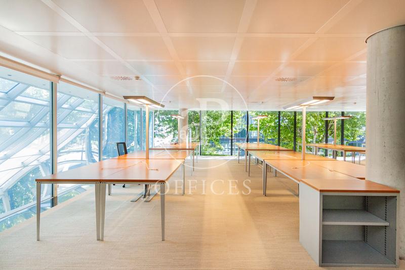 Foto 74308c25-29e9-4ec4-b9a9-612fa00da21c. Rent office space with heating in Delicias Madrid
