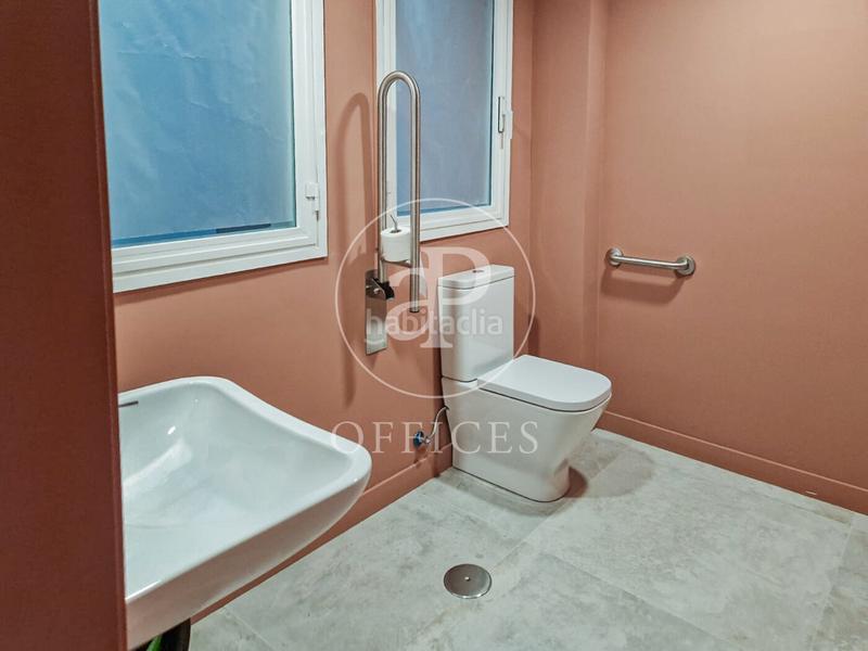 Foto 3a0dfcad-544a-4d44-a507-b014563fd1fa. Rent office space with heating in Recoletos Madrid