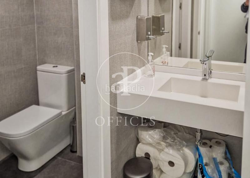 Foto bc843223-2044-442d-bcc2-7f3bf0bcf020. Rent office space with heating in Recoletos Madrid