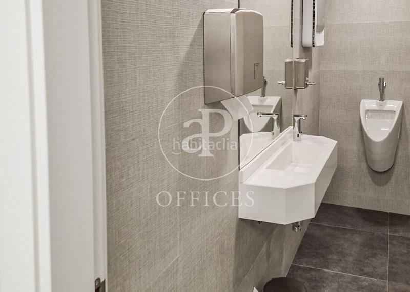 Foto c7476d4a-75d8-4edc-8aa6-48e2560d99fd. Rent office space with heating in Recoletos Madrid