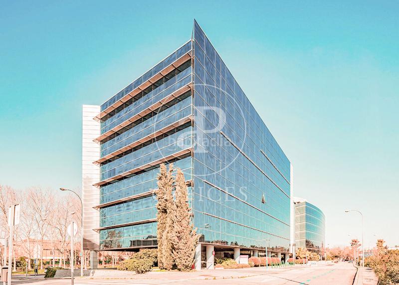 Foto d21b4262-6b3d-49f4-a837-2414748fb9eb. Miete büro mit heizung in Hispanoamérica-Bernabéu Madrid