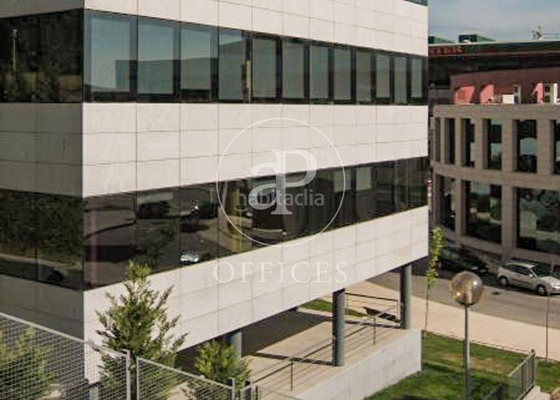 Foto a7dfd3df-4be5-42e5-adf7-cc28b0f6c50f. Miete büro mit heizung in el soto de La Moraleja La Moraleja