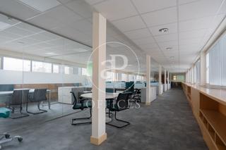 Location Bureau à Tres Olivos-Valverde. Oficina en alquiler junto a la ampliación del paseo de la castel