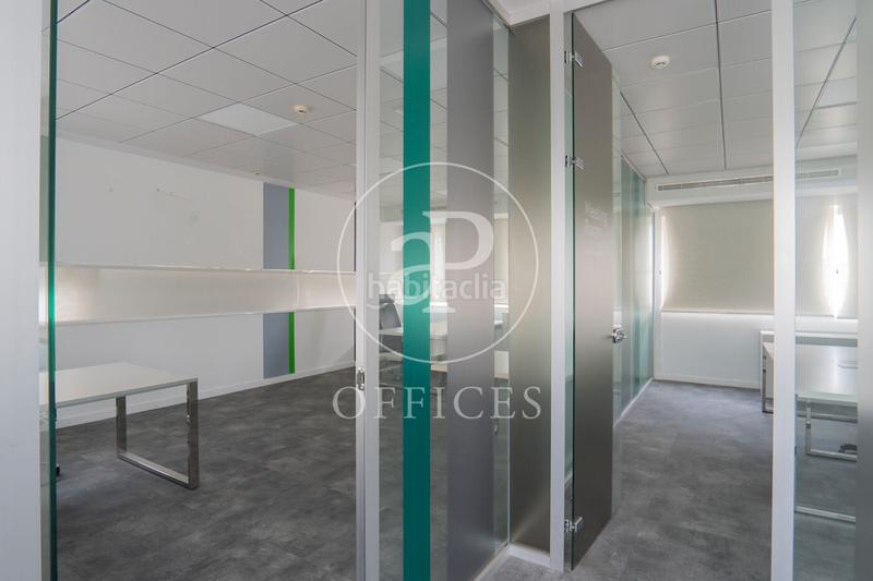 Foto 91c05349-3273-4108-b999-8f3ee02593bc. Miete büro in Tres Olivos-Valverde Madrid