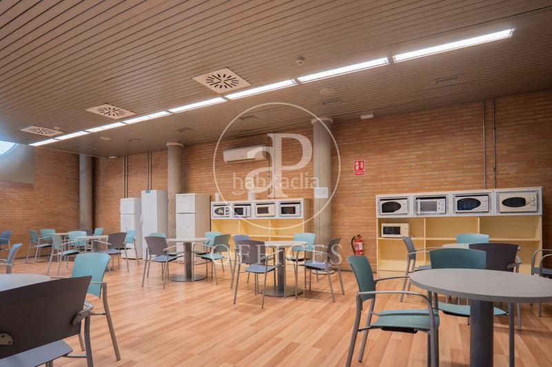 Foto e648dd29-e6ac-4981-bf7d-95741e2ccf49. Rent office space in Tres Olivos-Valverde Madrid