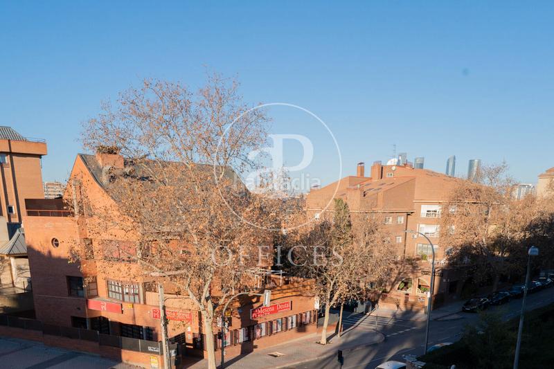 Foto c13d4e40-e484-4ce7-83bf-c5366fc44380. Alquiler oficina  en alquiler junto a arturo soria en Madrid