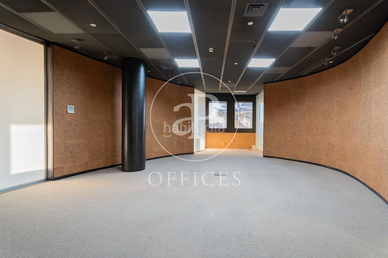 Foto b186e543-35e7-4c44-9b73-7f190f723c95. Location bureau avec chauffage dans Atalaya Madrid