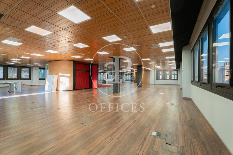 Foto e213278f-0be3-4ed6-96ff-e480c3d8f508. Location bureau avec chauffage dans Atalaya Madrid