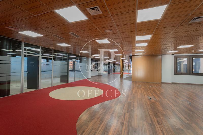 Foto 0a99d338-f955-4b13-8fa6-76f680486820. Miete büro mit heizung in Atalaya Madrid