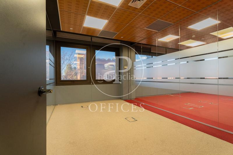 Foto dd436f38-244e-4bd3-8caf-9d16a05fe4f2. Rent office space with heating in Atalaya Madrid